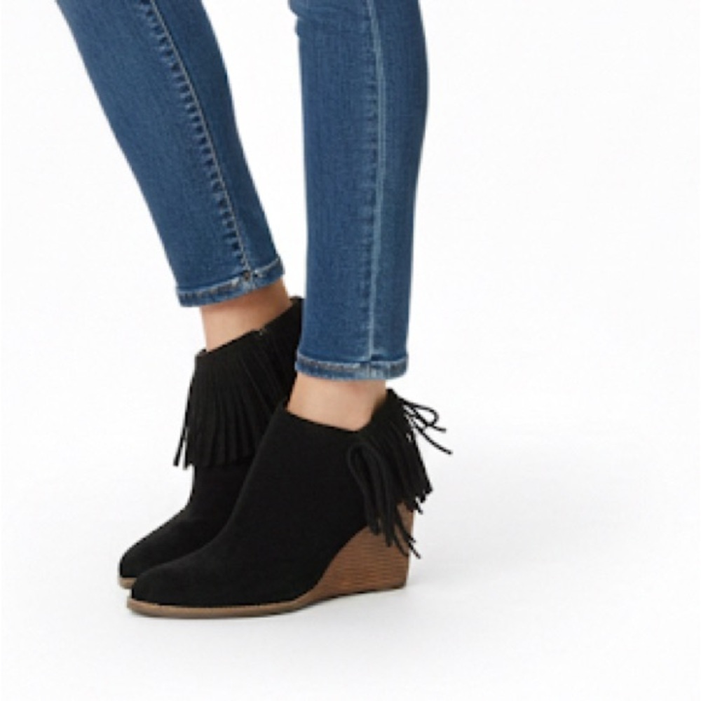Lucky Brand black fringe boots wedges size 7 1/2
